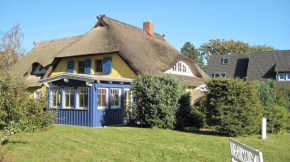 Ferienwohnungen Reetwinkel in Wieck in Wieck Am Darß
